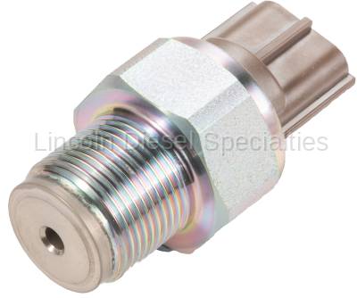 Alliant Power - Alliant Power John Deere 9.0L Fuel Rail Pressure Sensor