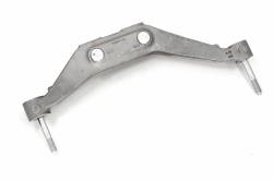 GM Front Axle Carrier Bracket Assembly (2001-2010)
