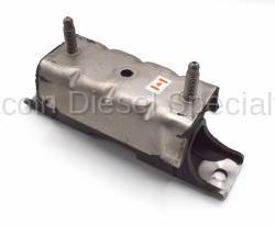 2001-2004 LB7 VIN Code 1 - Transmission - Transmission Mount